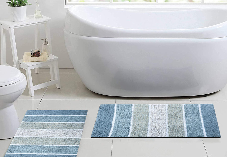 Matching hand towel and bath online mat